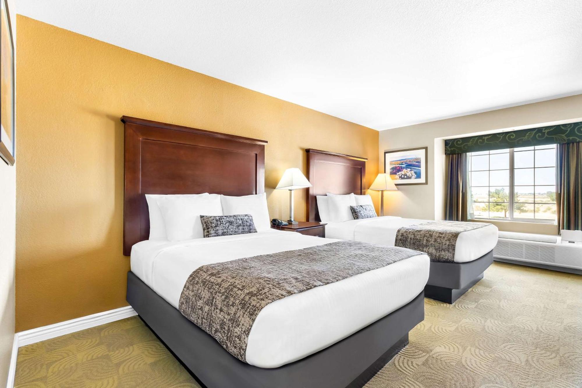 Best Western California City Inn & Suites Exterior photo