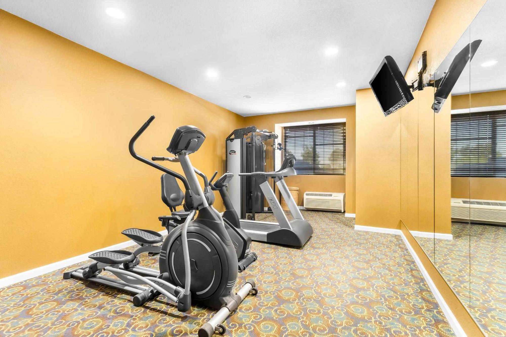Best Western California City Inn & Suites Exterior photo