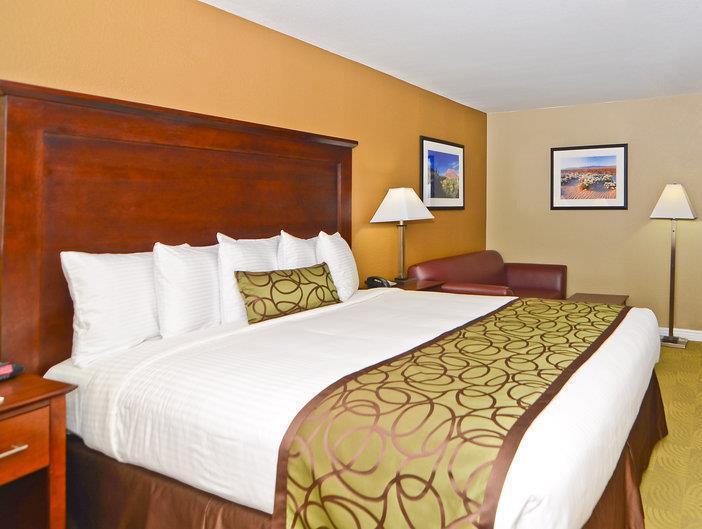 Best Western California City Inn & Suites Exterior photo